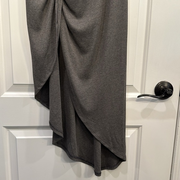 🔵 NWT LILLY’S KLOSET GRAY RIBBED FRONT KNOT LONG SLEEVE DRESS SIZE MEDIUM - Picture 5 of 8